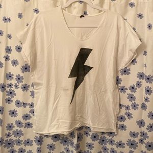 White T-shirt with lightning bolt